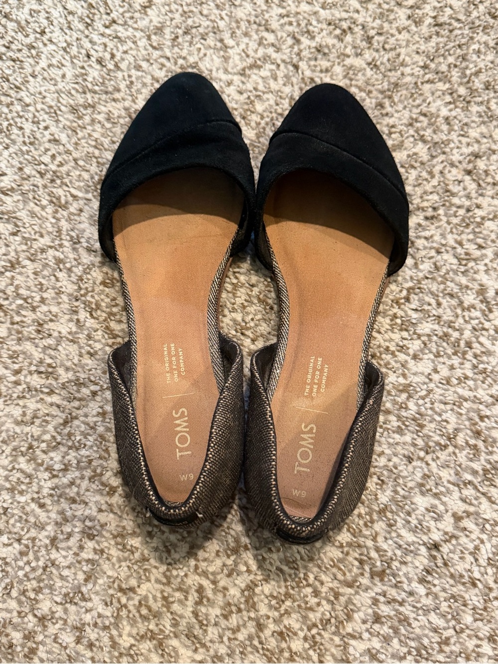 Tom’s Black Toe and Bronze/Gold Back Women’s D’Orsay Flats
